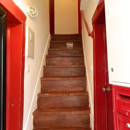 Feel Alfama Apartman *